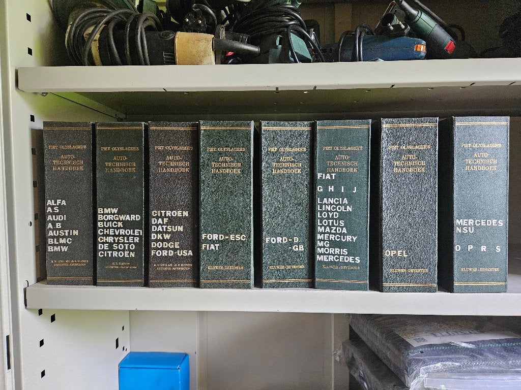 Te koop Olyslager werkplaatsboeken igst, Ophalen of Verzenden