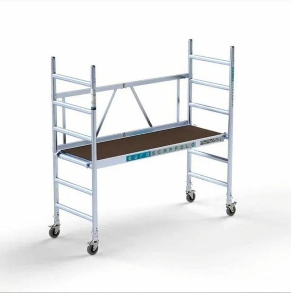 TE HUUR kamersteiger 75cm x 3m, Doe-het-zelf en Verbouw, Steigers, Ophalen of Verzenden, Rolsteiger of Kamersteiger, 5 meter of hoger