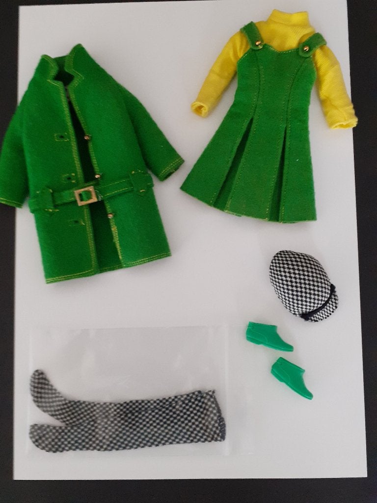 Vintage Skipper/Skooter fashion "Town Togs" (1965), Ophalen of Verzenden, Zo goed als nieuw, Kleertjes