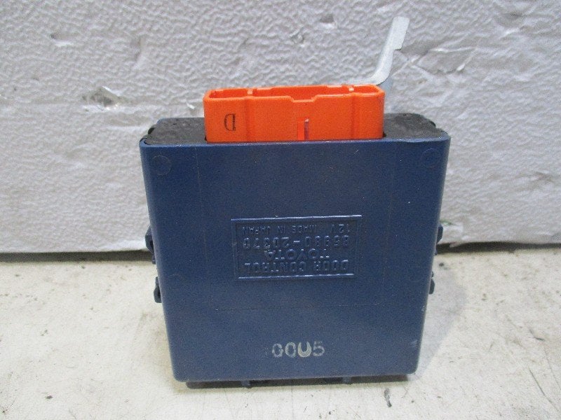 Computer deur control Toyota Celica (T20) 1997 8598020370, Gebruikt, Kundenbetreuung@toyota.de, Toyota-Allee 2, Köln 50858, , Duitsland