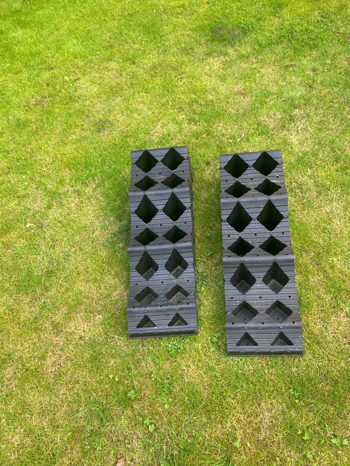 Set van 2 caravan oprijblokken / levelers, Caravans en Kamperen, Ophalen of Verzenden, Zo goed als nieuw