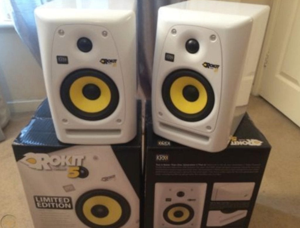 2x KRK 5 actieve monitoren speakers actief 4 5 6 7 8 9 TOP, Audio, Tv en Foto, Luidsprekers, 120 tot 150 watt, Ophalen of Verzenden