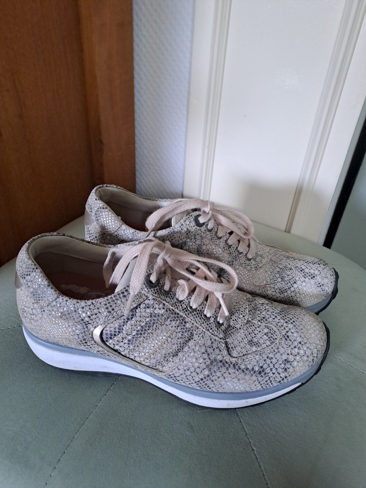 Xsensible  maat 38, kroko, Xsensible, Beige, Ophalen of Verzenden, Sneakers of Gympen