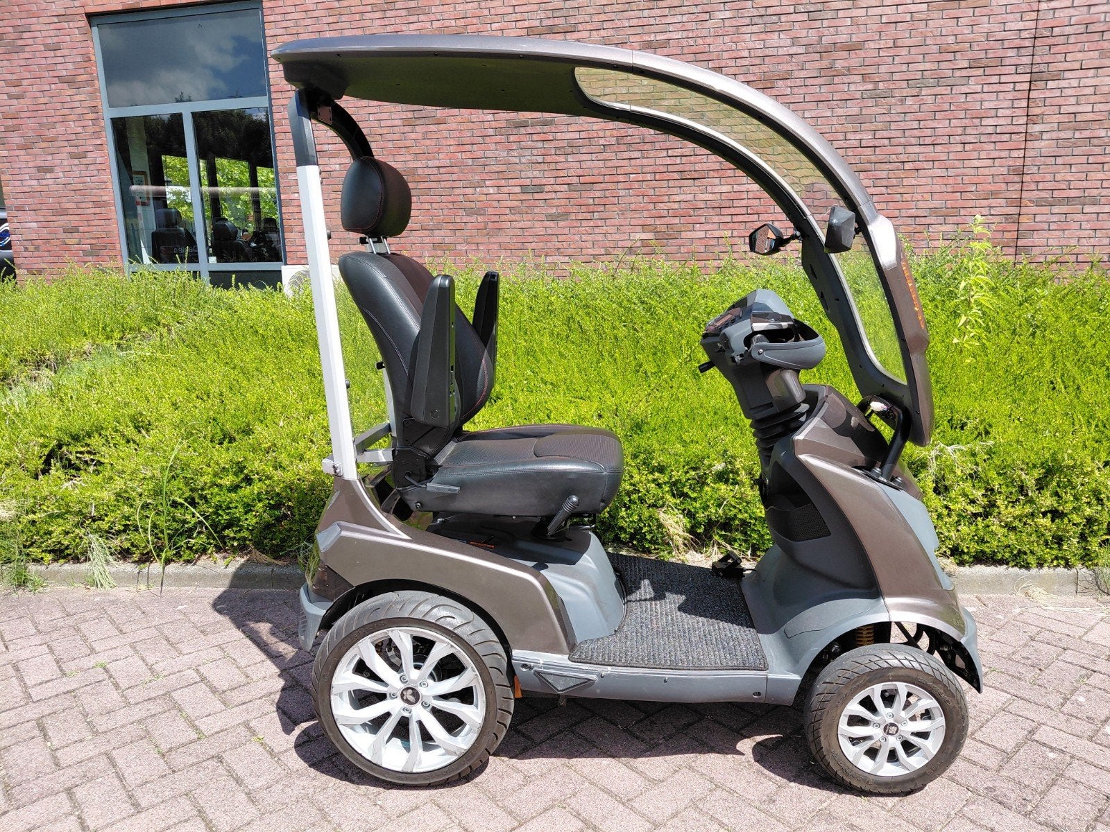 Scootmobiel overdekt, Drive Royale S, met voetgas bediening, Diversen, Ophalen, Gebruikt, Drive, 16 km/u of meer
