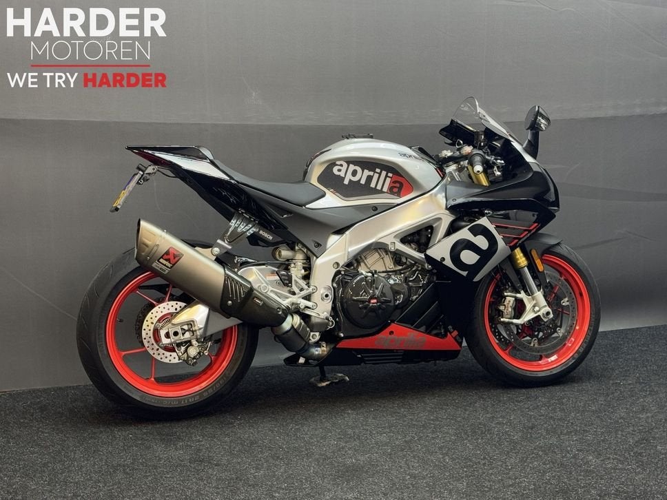 APRILIA RSV4 1000 RR| UNIEKE KANS | BOMVOL OPTIES | GARANTIE, Motoren, 4 cilinders, Motorrijbewijs A, Bedrijf, Onbekend