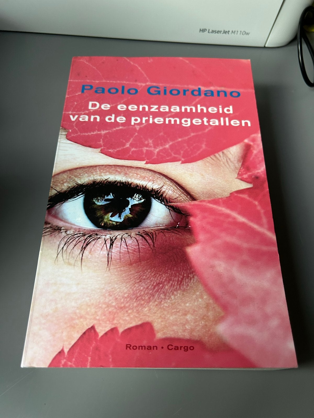 De eenzaamheid van de priemgetallen - Paolo Giordano, Ophalen of Verzenden, Gelezen