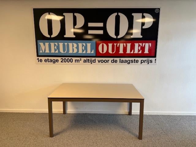 Keukentafel Altea (mobliberica) keramisch 160 x 90 x 74 cm, Ophalen, Zo goed als nieuw, 150 tot 200 cm, Vier personen