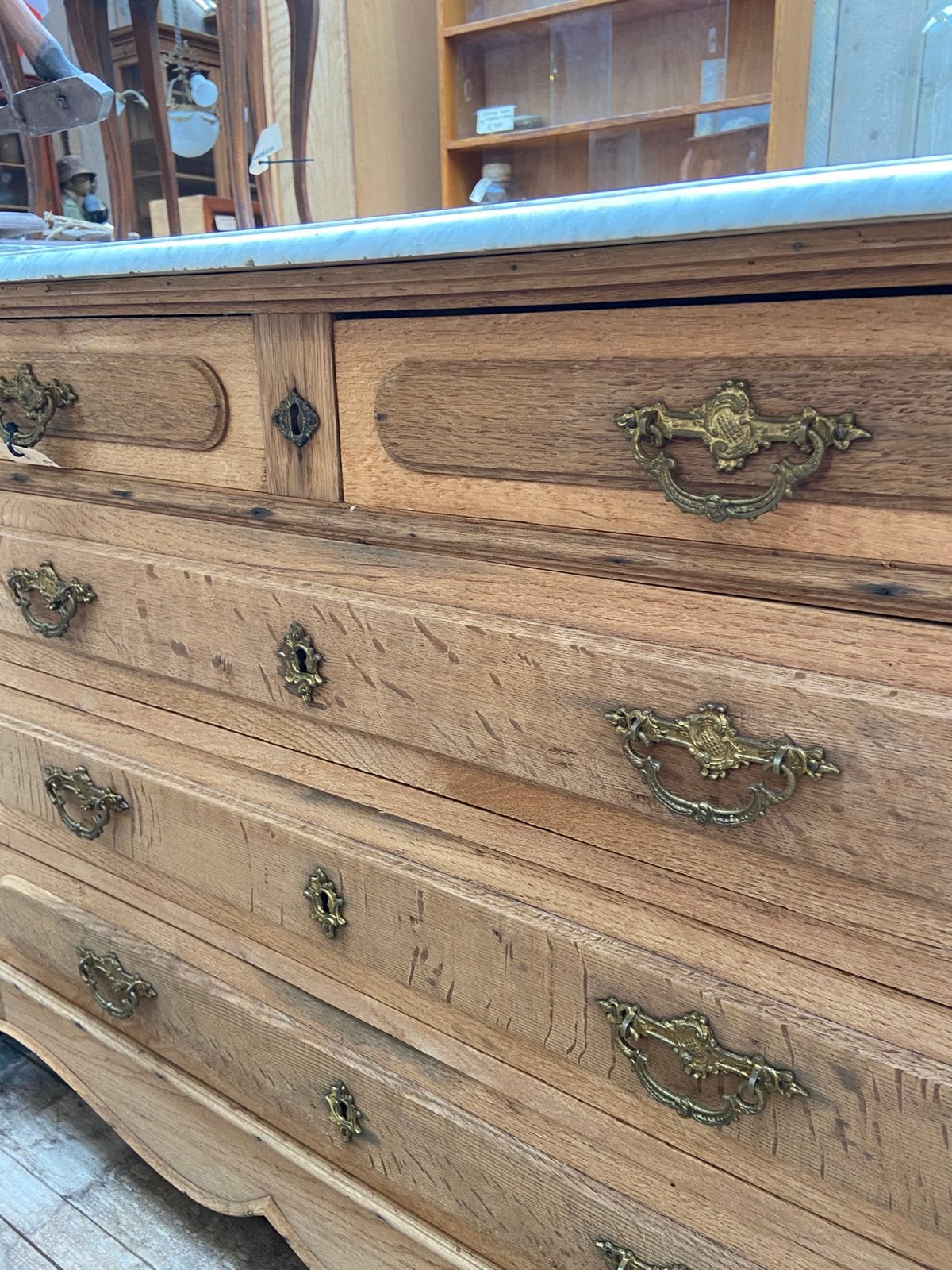 Landelijk Frans eiken ladekast commode kast, Ophalen