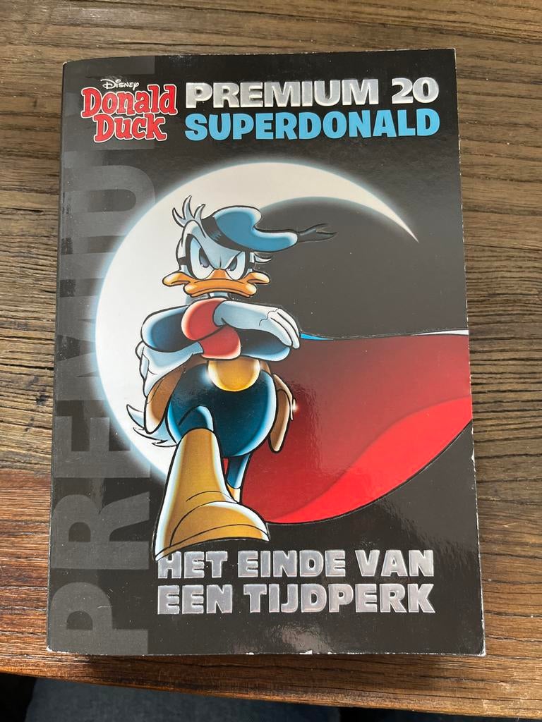 Donald Duck Premium 20 Superdonald - Het einde van een tijdp, Eén stripboek, Ophalen of Verzenden, Zo goed als nieuw