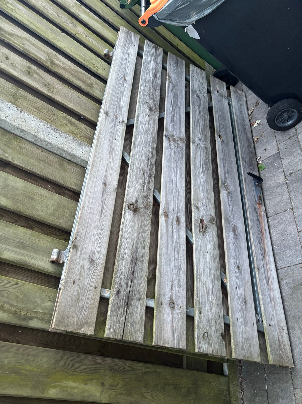 Houten schuttingdeel / tuindeur met metalen frame, Ophalen, Minder dan 3 meter, Hout, 1 tot 2 meter
