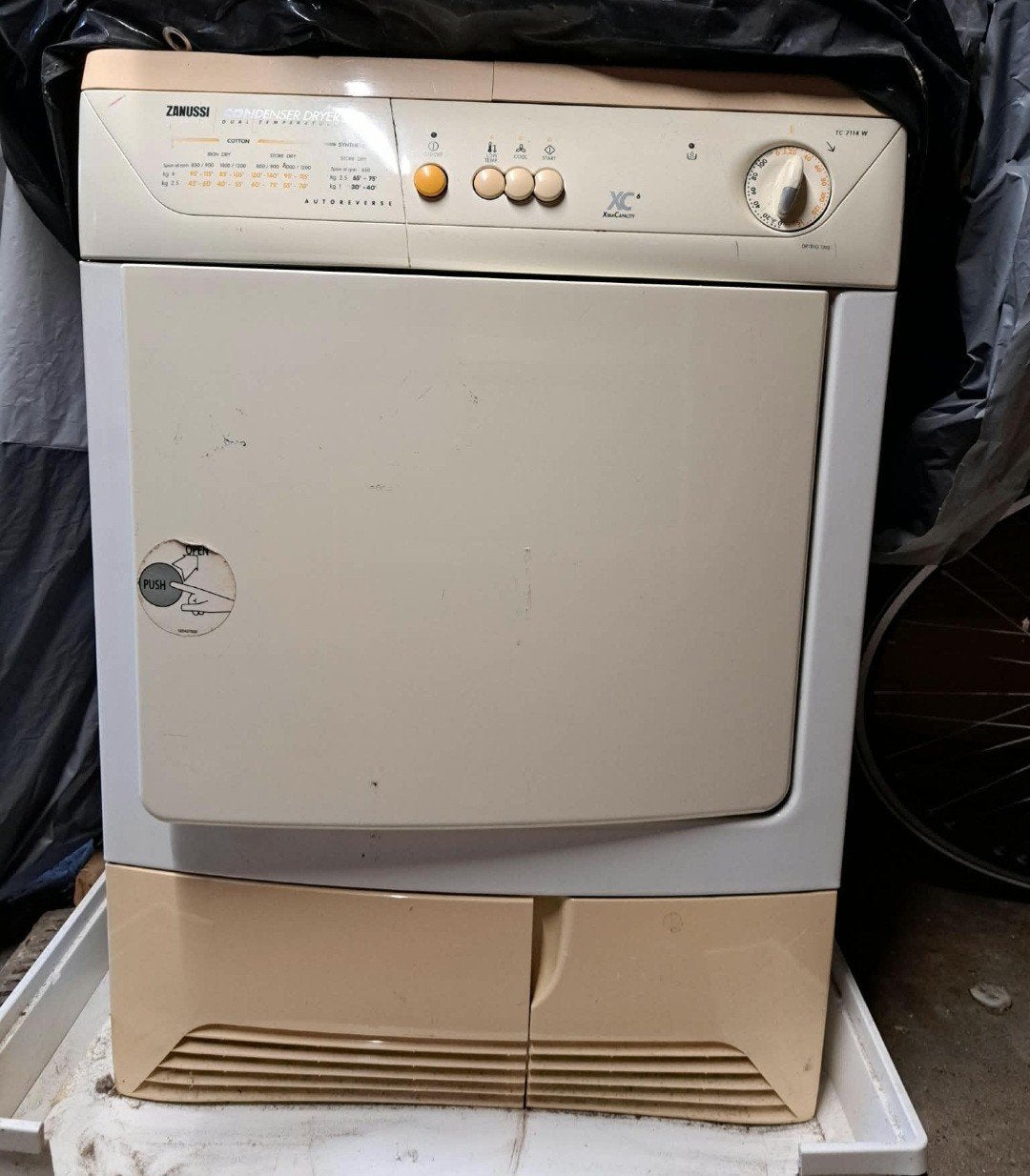 ***Zanussi  condensdroger ***, Ophalen, Gebruikt, Voorlader, 85 tot 90 cm