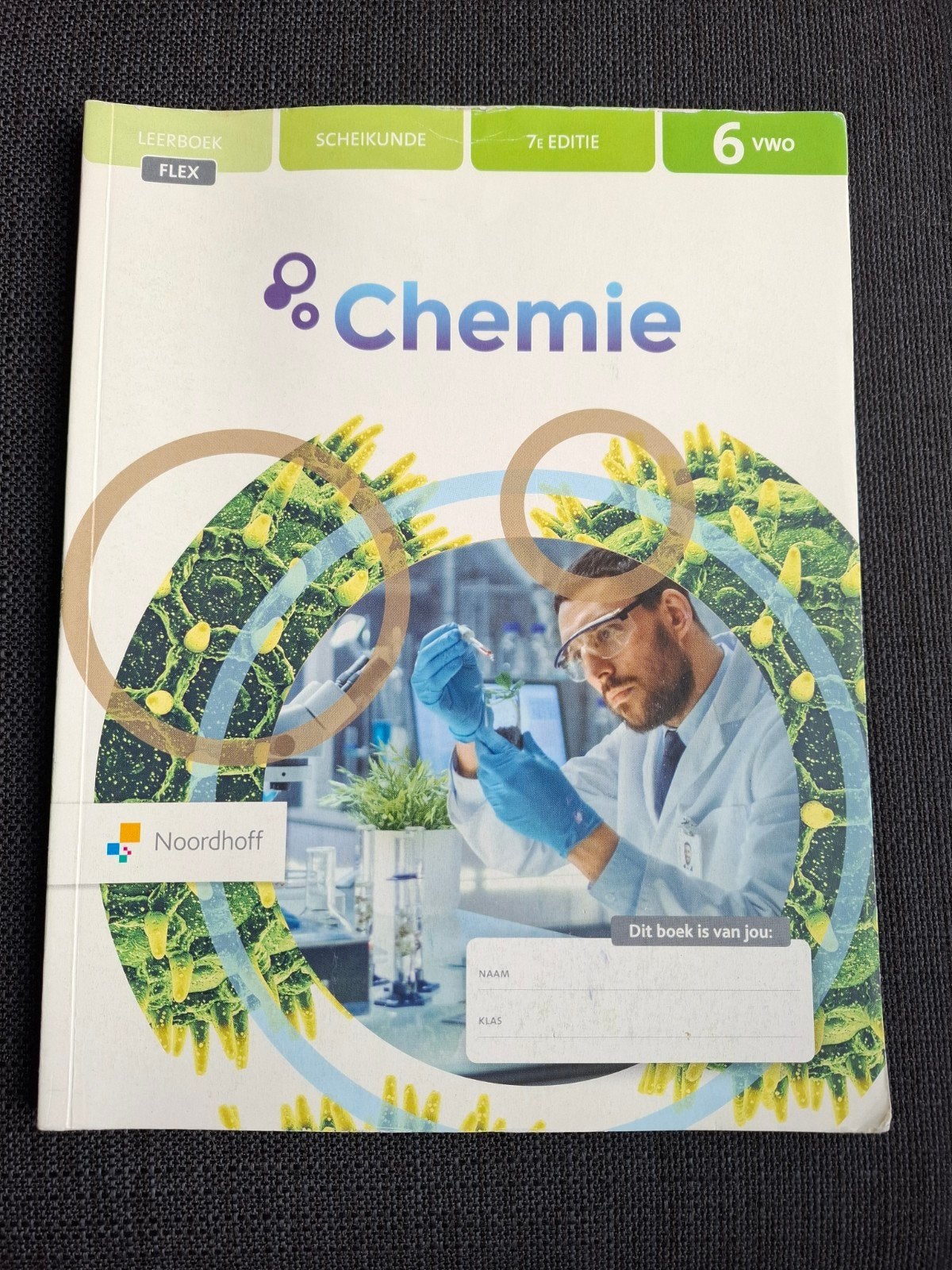 Chemie FLEX leerboek (laatste kans!), Ophalen of Verzenden, Zo goed als nieuw