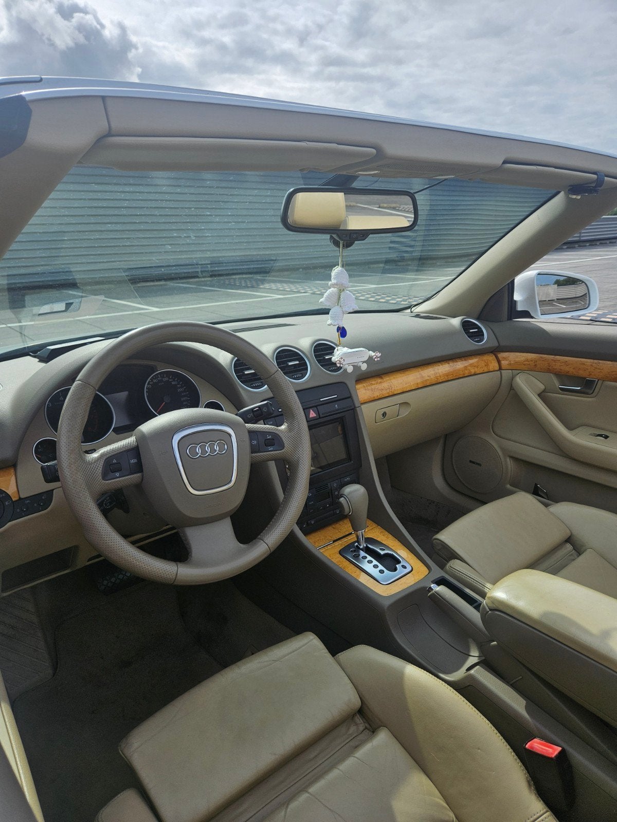 Audi A4 2.0 Tfsi 147KW Cabrio AUT 2008 Wit, Auto's, 4 cilinders, 4 stoelen, A4, Wit