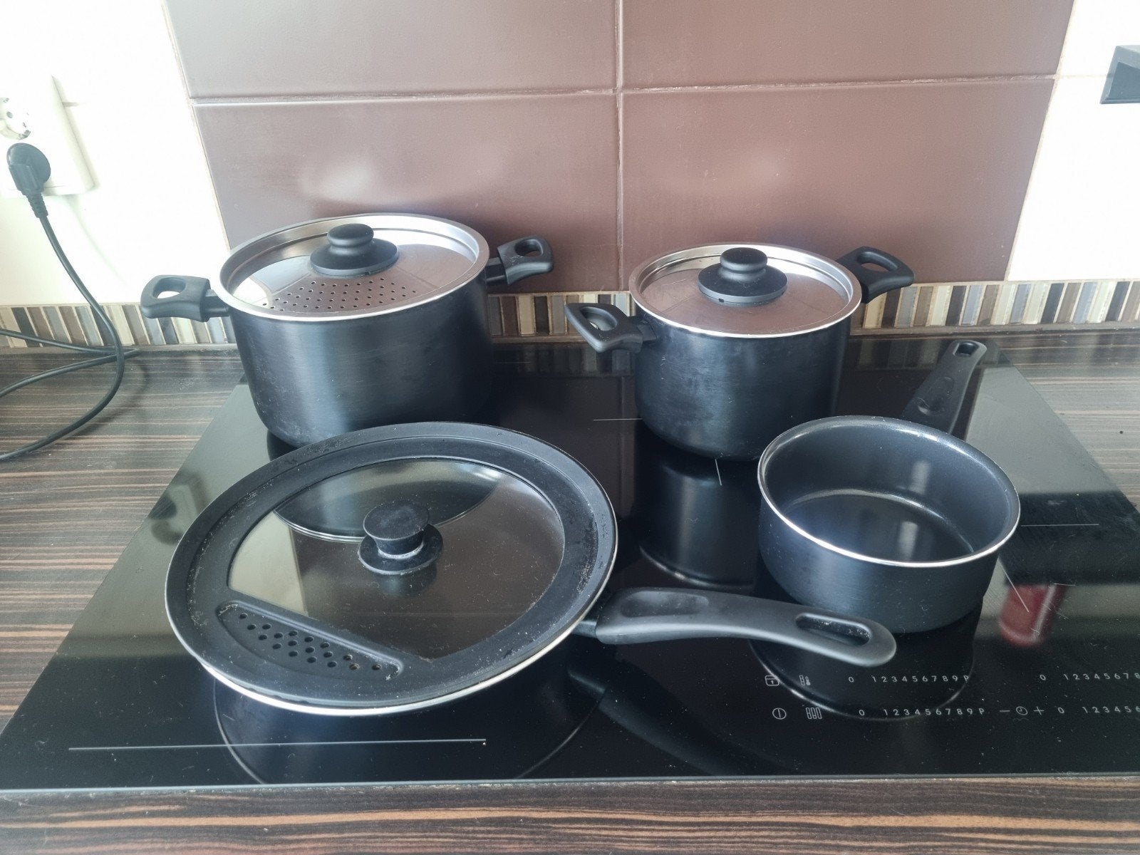 IKEA pannenset met deksels - Zo goed als nieuw, Huis en Inrichting, Gebruikt, Pannenset, Ophalen of Verzenden, IKEA