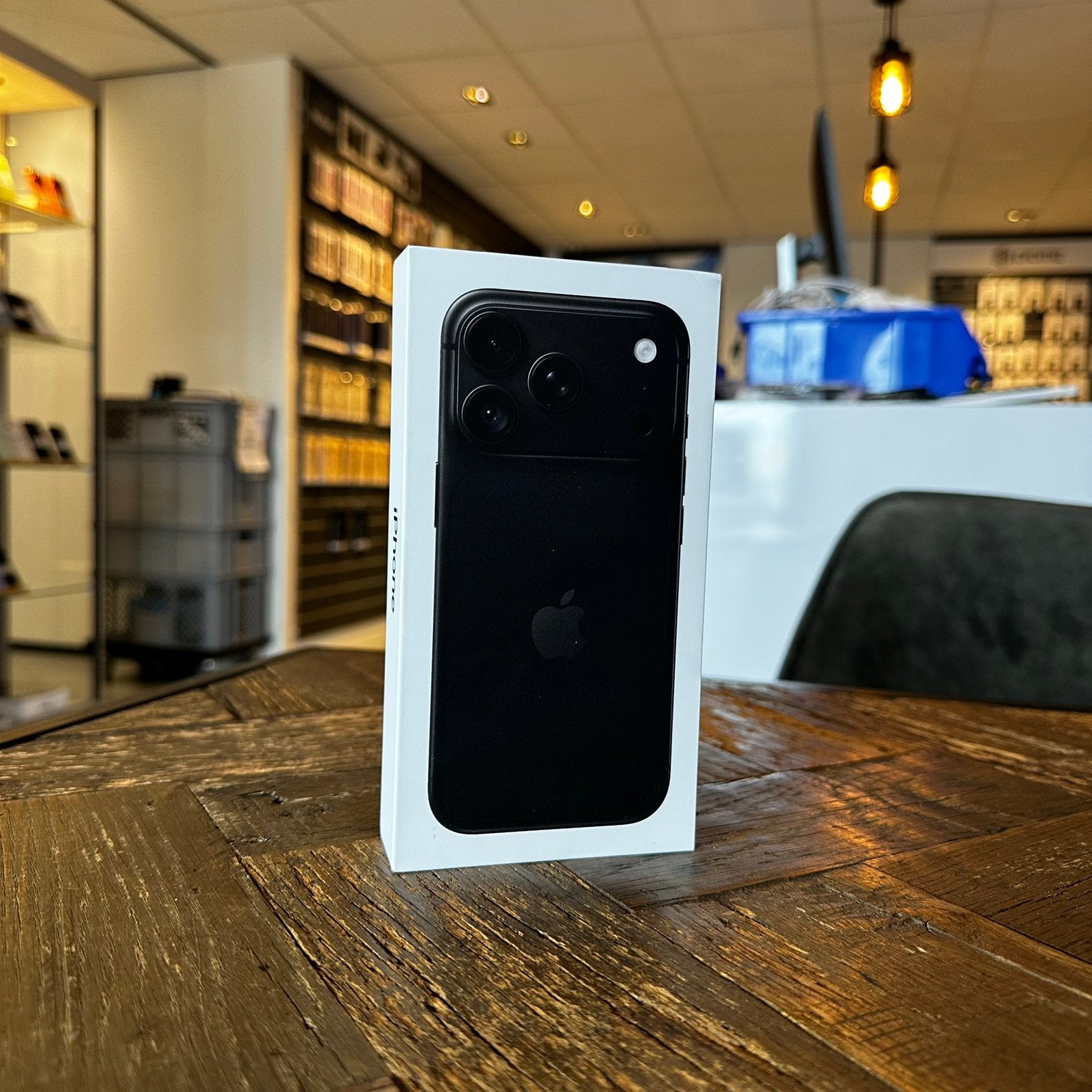 Foto 2 van Apple iPhone 18 Pro 256GB - Nieuw - incl Garantie