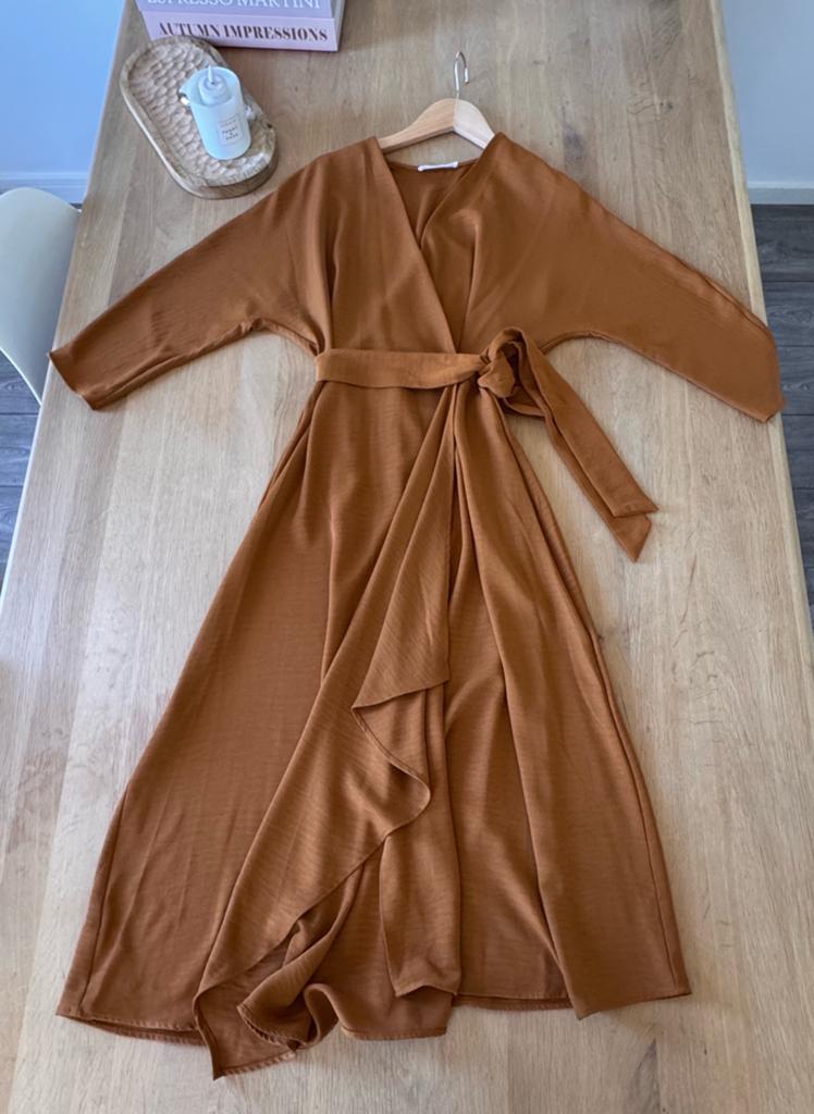 MNG by Mango elegante wikkeljurk / midi jurk, Maat 38/40 (M), Oranje, Ophalen of Verzenden, Zo goed als nieuw