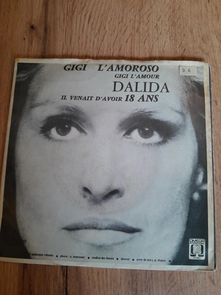 Dalida 7inch gigi l,amoroso gigi l,amour, Ophalen of Verzenden, Zo goed als nieuw, Pop