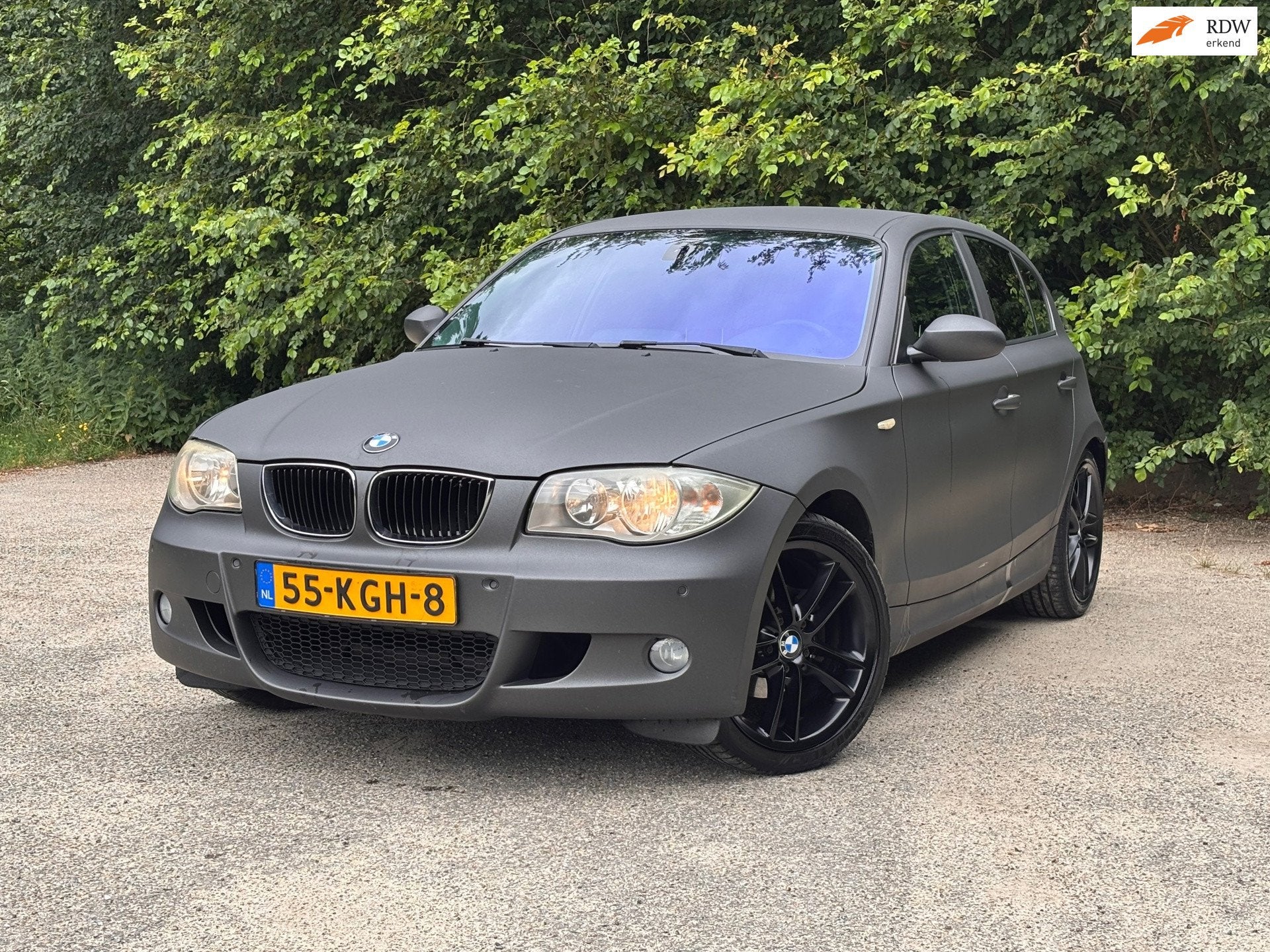 BMW 1-serie 116i | Cruise control + Navi + Leder Nu € 3.47, Auto's, BMW, 1-Serie, Achterwielaandrijving, Gebruikt, 1599 cc