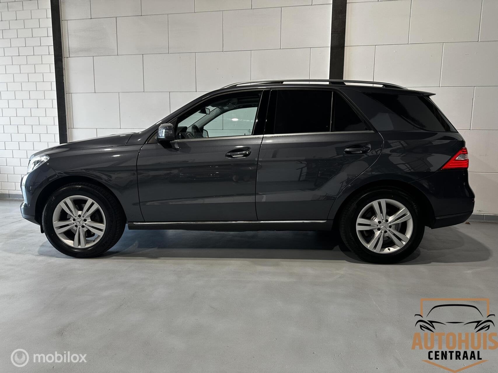Foto 2 van Mercedes M-klasse 350 BlueTEC 4-Matic*NwAPK*