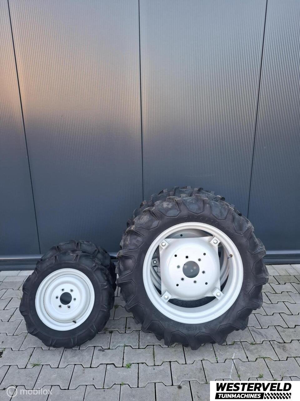 Set gebruikte Shibaura ST330 Akkerbanden op velg, Overige, Overige typen