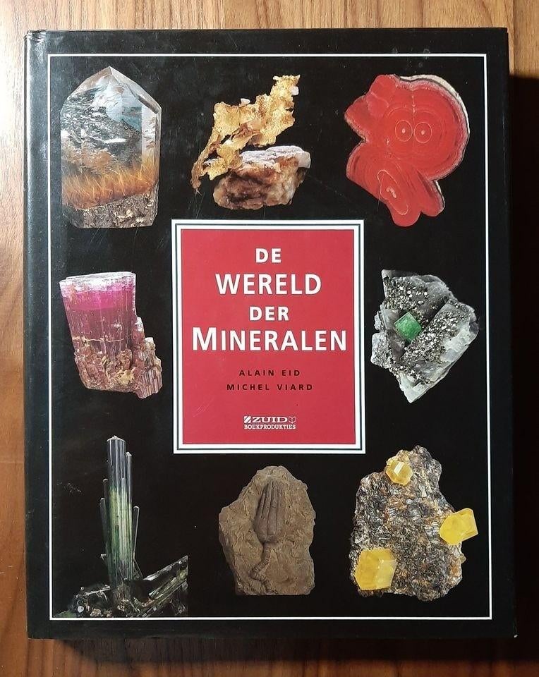 Boek uit 1995 over mineralen. ISBN nummer: 9062248893-5, Ophalen of Verzenden, Overige typen