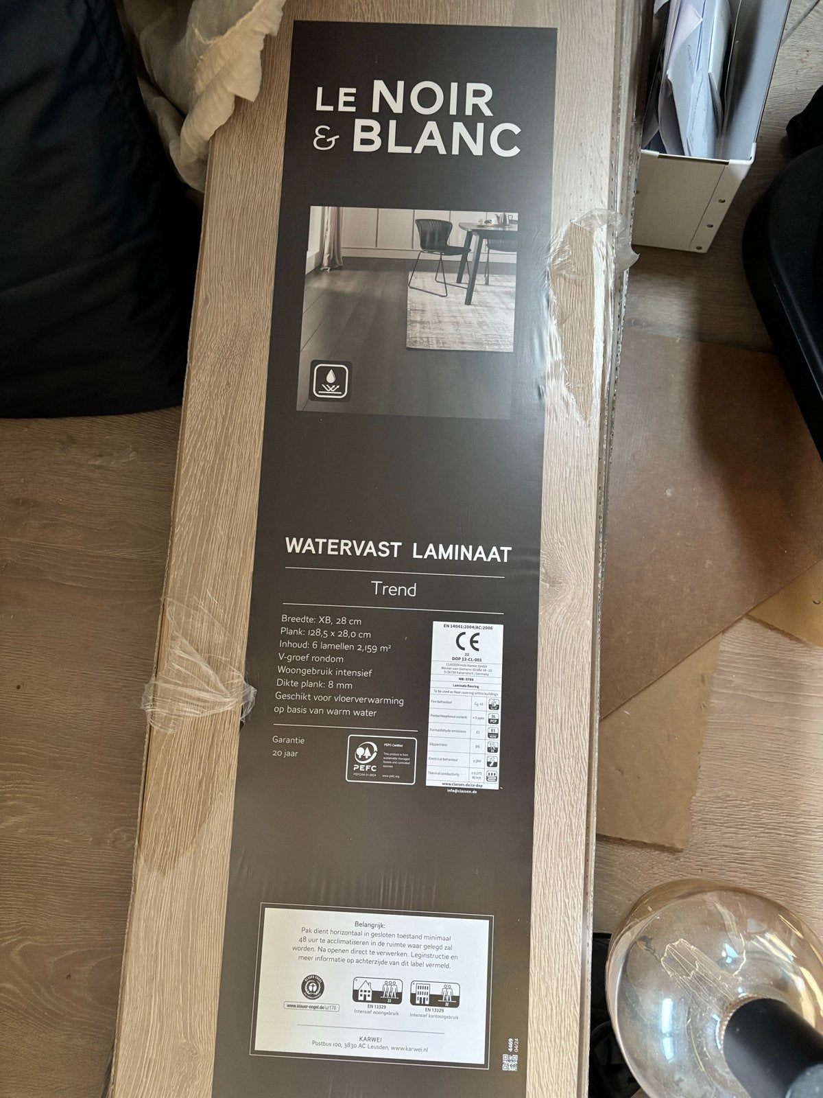 Nieuw Le Noir & Blanc Trend waterbestendig laminaat, Ophalen, 50 tot 150 cm, Nieuw, 10 m² of meer