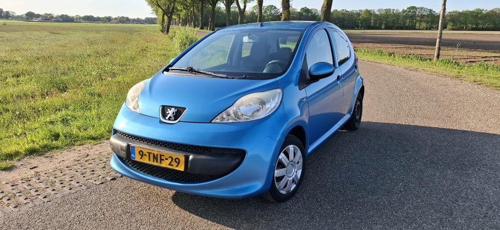 Peugeot 107 1.0 12V 5DR 2007 Blauw, Auto's, Voorwielaandrijving, Stof, 68 pk, Handgeschakeld