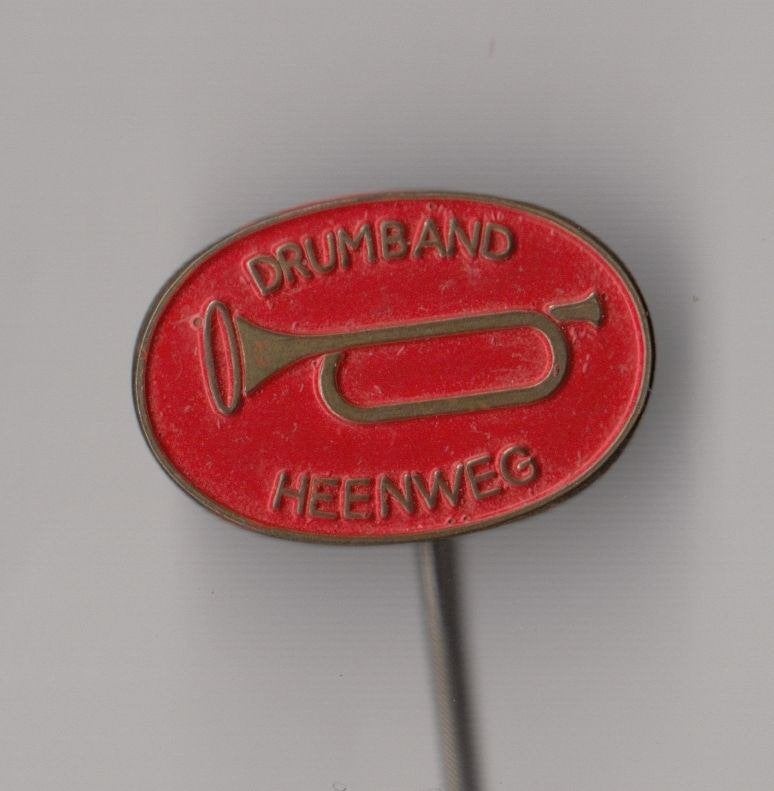 Drumband Heenweg speldje, Verzamelen, Gebruikt, Niet vindbaar, Niet vindbaar, Speldje of Pin