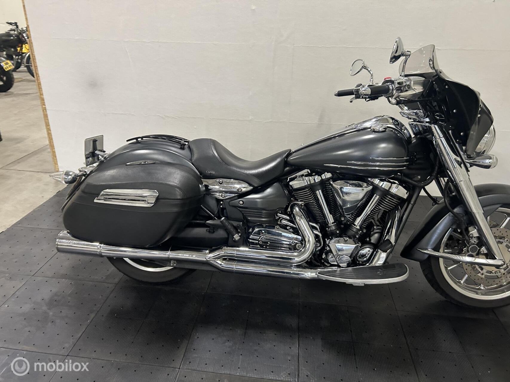 Yamaha XV 1900A, Chopper, Meer dan 35 kW, 1854 cc, Bedrijf