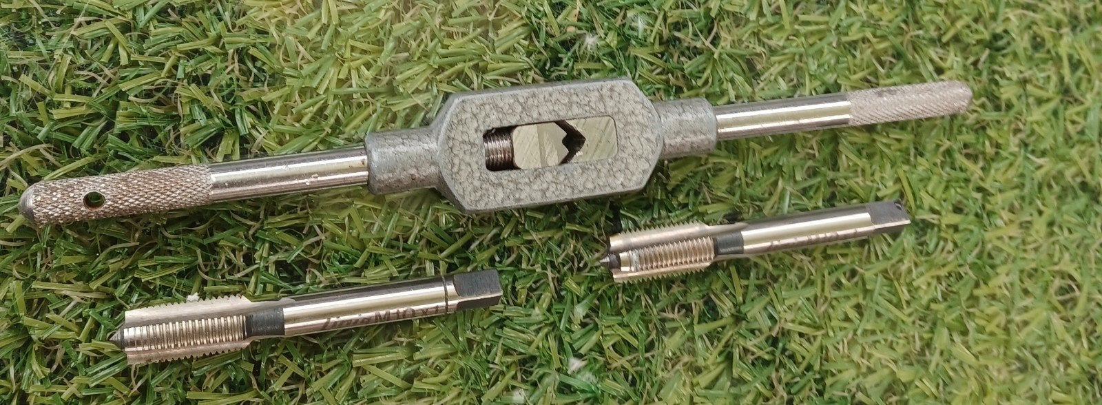 Tappenset met wringijzer - Linig HSSG 402 386, Ophalen of Verzenden