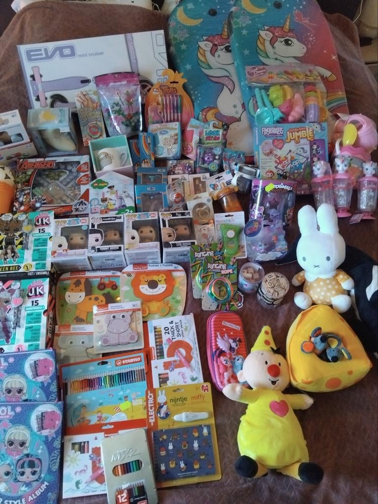Grote partij nieuw speelgoed: L.O.L, Disney, Duplo, Funko, Kinderen en Baby's, Ophalen of Verzenden, Nieuw, Jongen of Meisje
