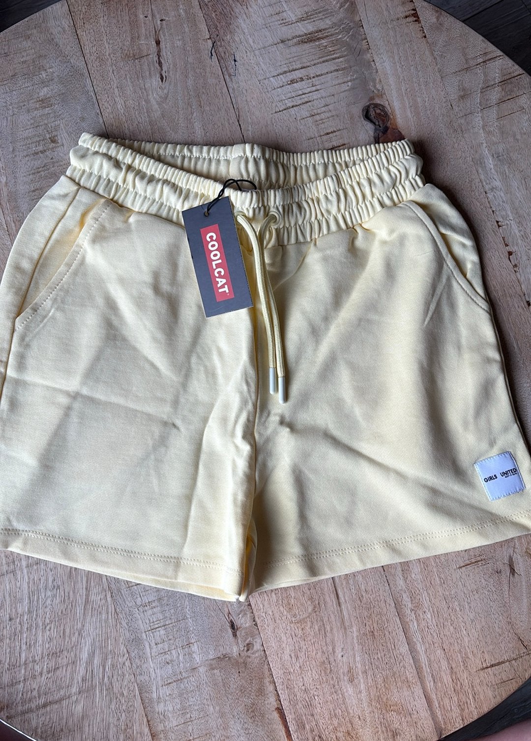 Coolcat Nikkie CG Shorts - Nieuw met label, Kort, Geel, Nieuw, Ophalen of Verzenden