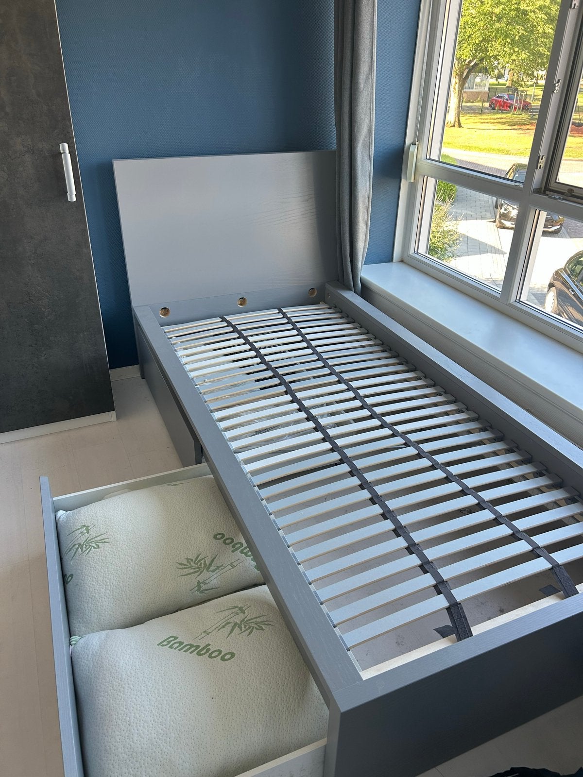IKEA Malm bed 90x200 met 2 opberglades - Zo goed als nieuw, Ophalen, 90 cm, Eenpersoons, Zo goed als nieuw