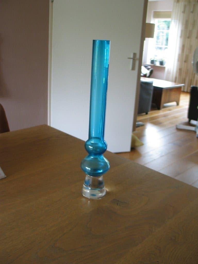 glazen vaas 44 cm (Kloosterveen-Assen), Huis en Inrichting, Ophalen of Verzenden, Nieuw, Blauw, Glas