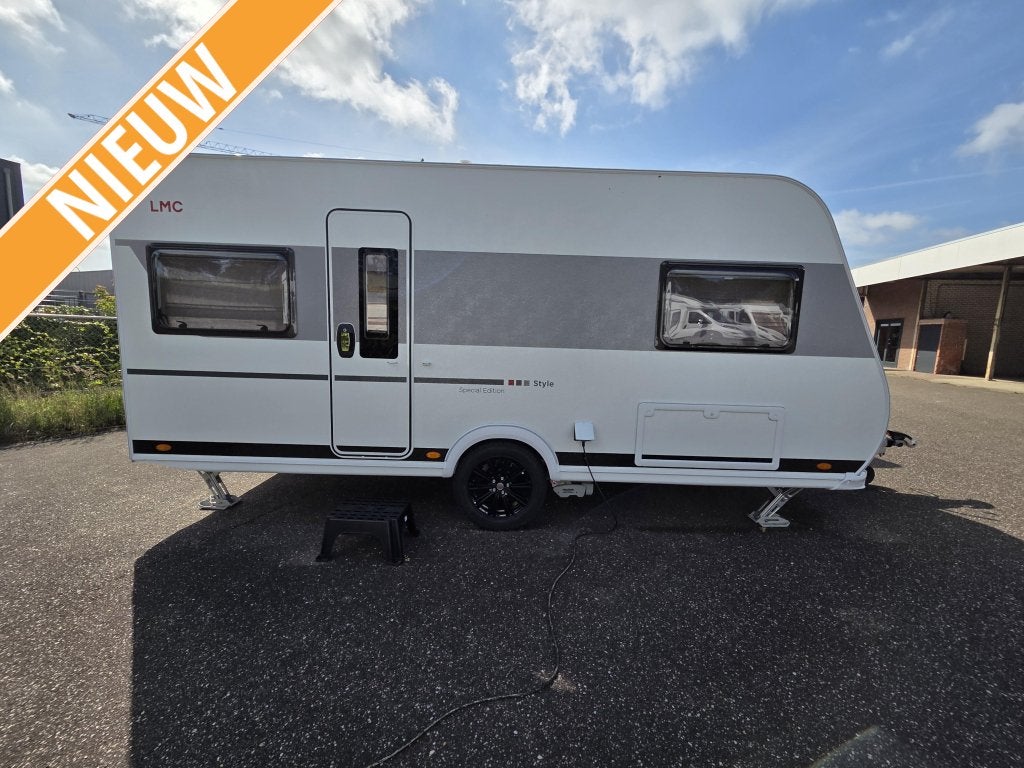 LMC Style Special 440 D fransbed - mover - luxe, Ringverwarming, Rondzit, Overige typen, 5 tot 6 meter