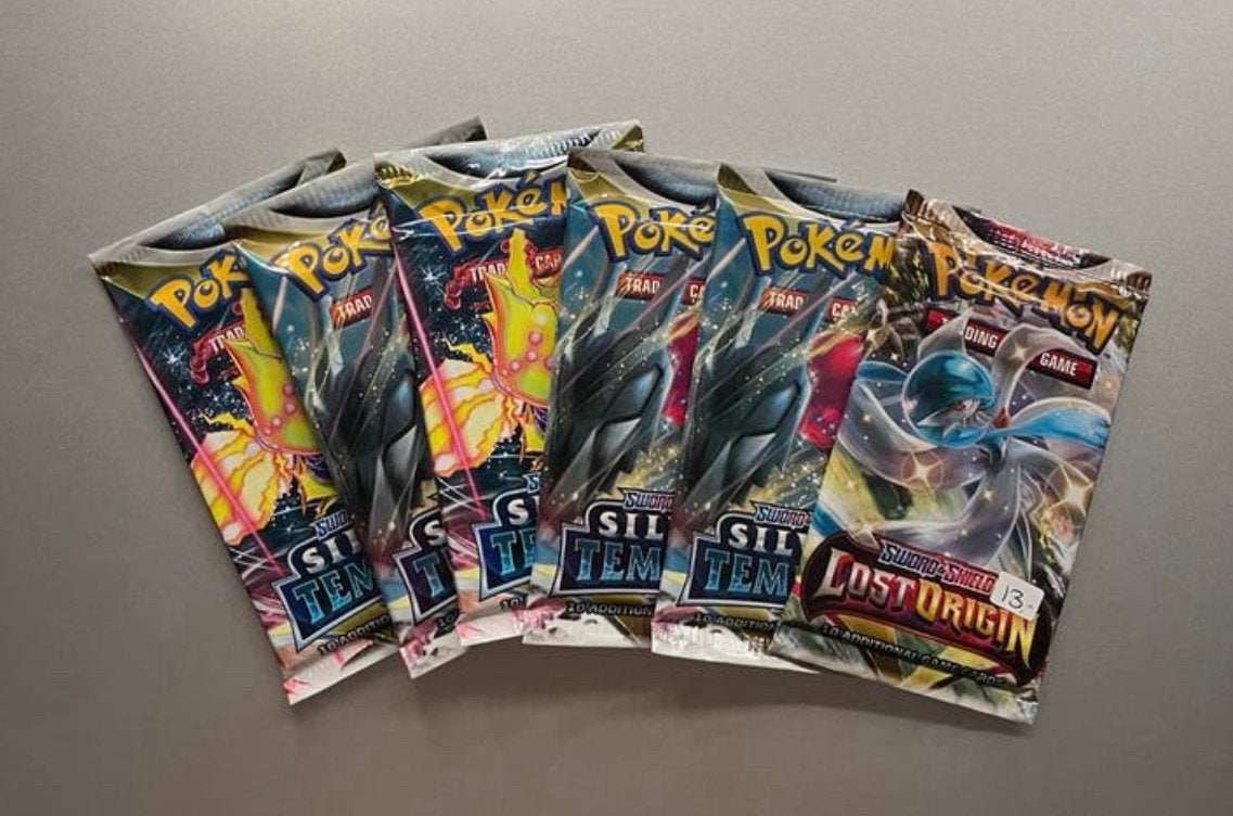 Pokémon Booster Pack: Lost Origin, Silver Tempest & Obsidian, Hobby en Vrije tijd, Verzamelkaartspellen | Pokémon, Nieuw, Booster