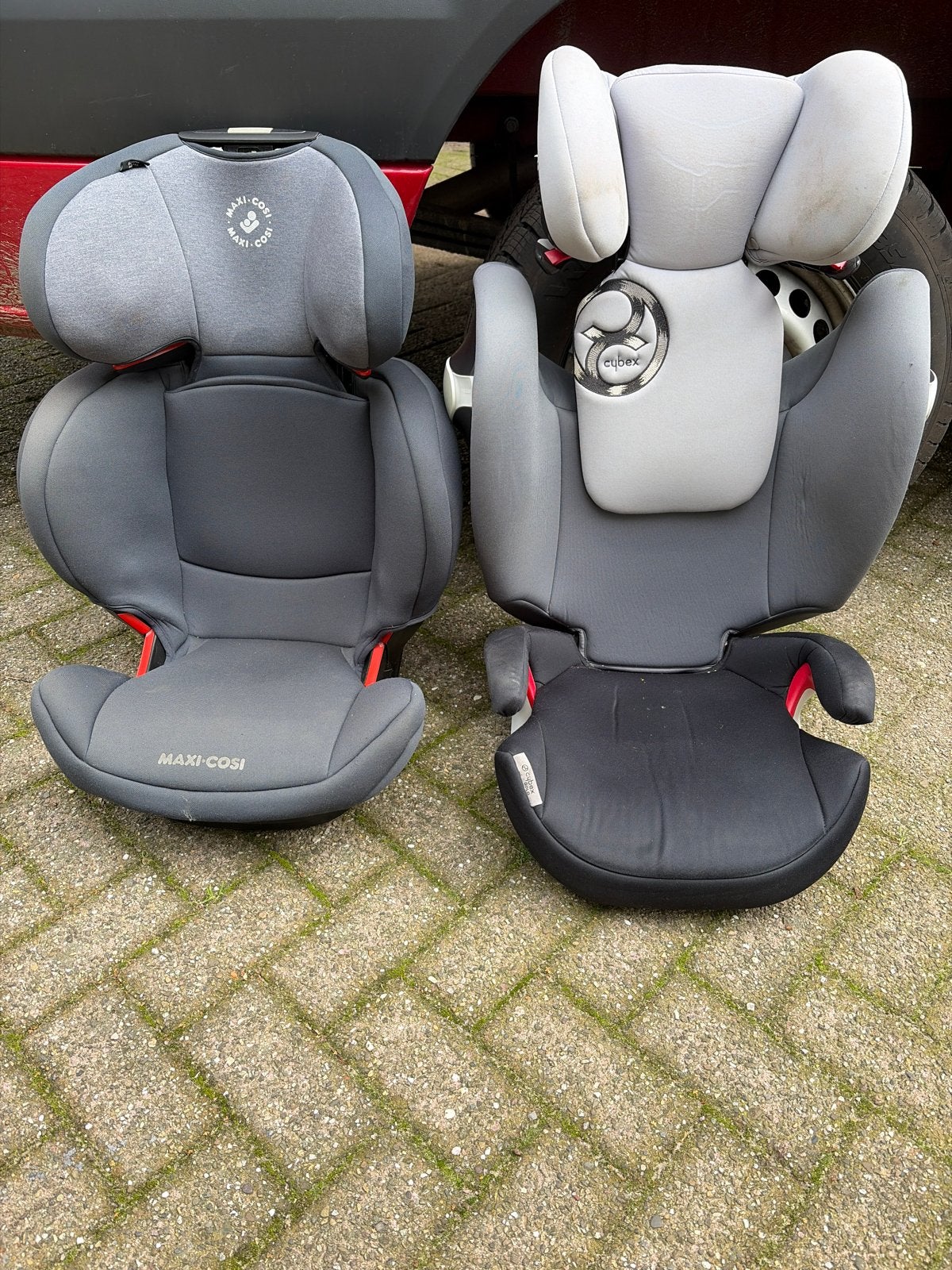 Gebruikte Maxi-Cosi en Cybex autostoeltjes (2 stuks), 15 t/m 36 kg, Ophalen of Verzenden, Afneembare rugleuning, Maxi-Cosi