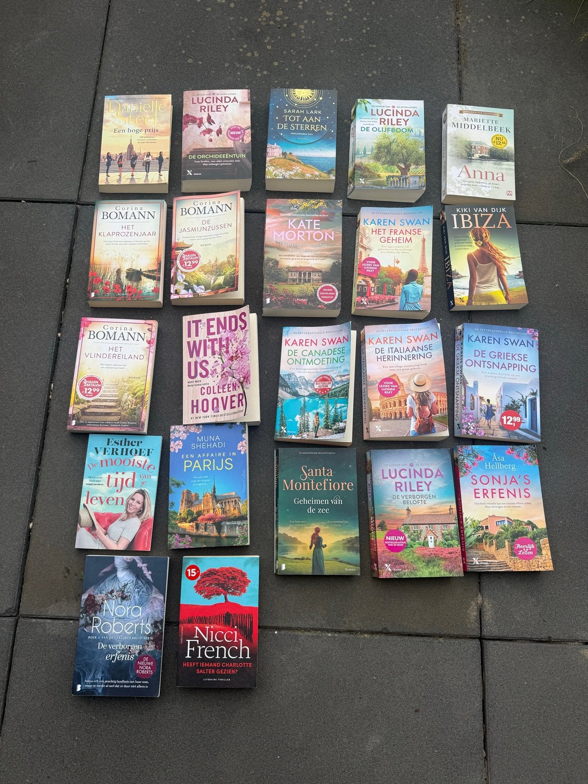 22 Boekenpakket: Romans in Zeer Nette Staat, Ophalen of Verzenden, Zo goed als nieuw