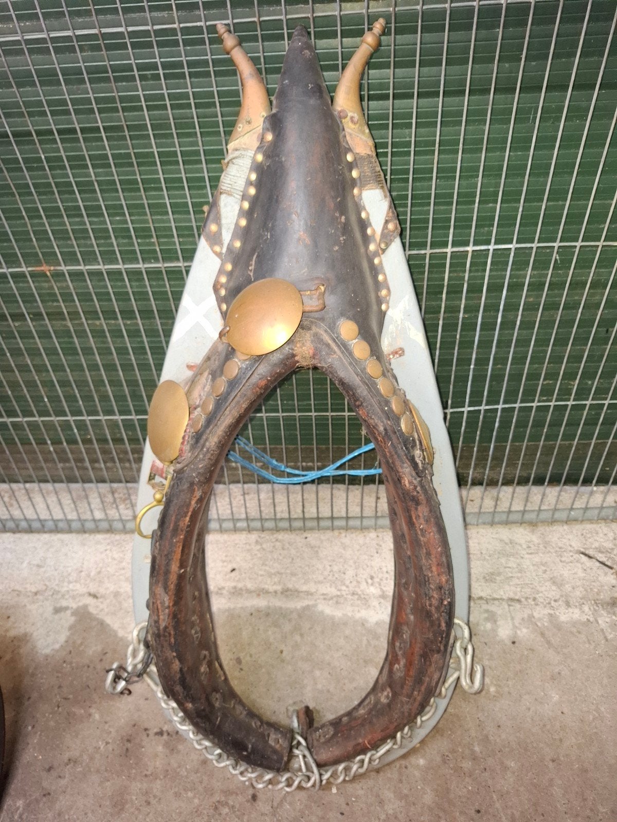 Antieke Paardenhaam / Paardengareel, Dieren en Toebehoren, Ophalen, Grijs