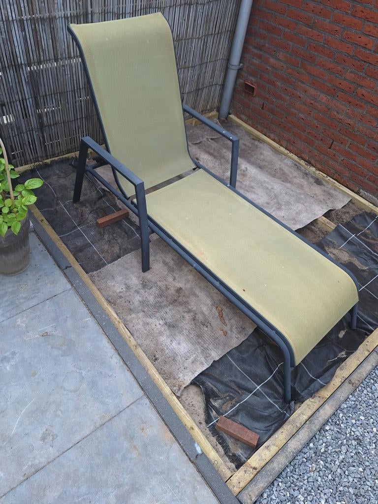 Comfortabel ligbed voor in de tuin, Tuin en Terras, Ligbedden, Ophalen, Gebruikt, Aluminium, Verstelbaar