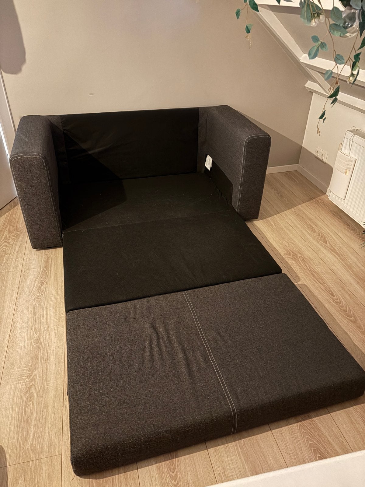 Compacte donker grijze slaapbank IKEA Askeby, Gebruikt, Tweepersoons, 200 cm, Grijs
