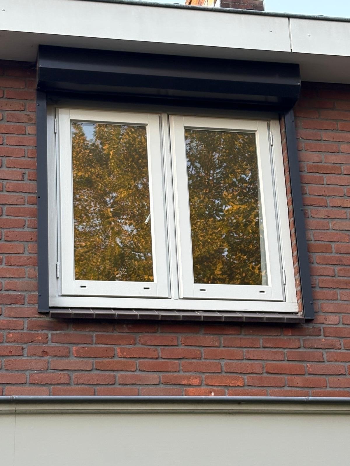 Houten kozijn met evt. Roluik, Ophalen