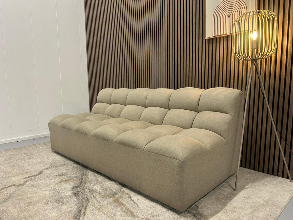 Woood Pepper - Bank - Beige, Huis en Inrichting, Banken | Bankstellen, Ophalen of Verzenden, Zo goed als nieuw, Tweepersoons