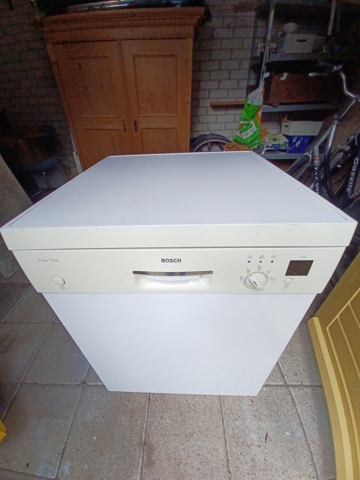 Vaatwasser wasser Bosch, Ophalen of Verzenden, Zo goed als nieuw, Minder dan 85 cm
