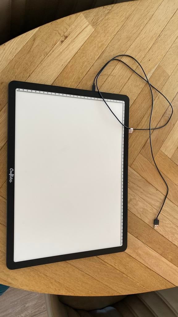 Led bright pad crafts & co, Hobby en Vrije tijd, Knutselen, Ophalen, Zo goed als nieuw