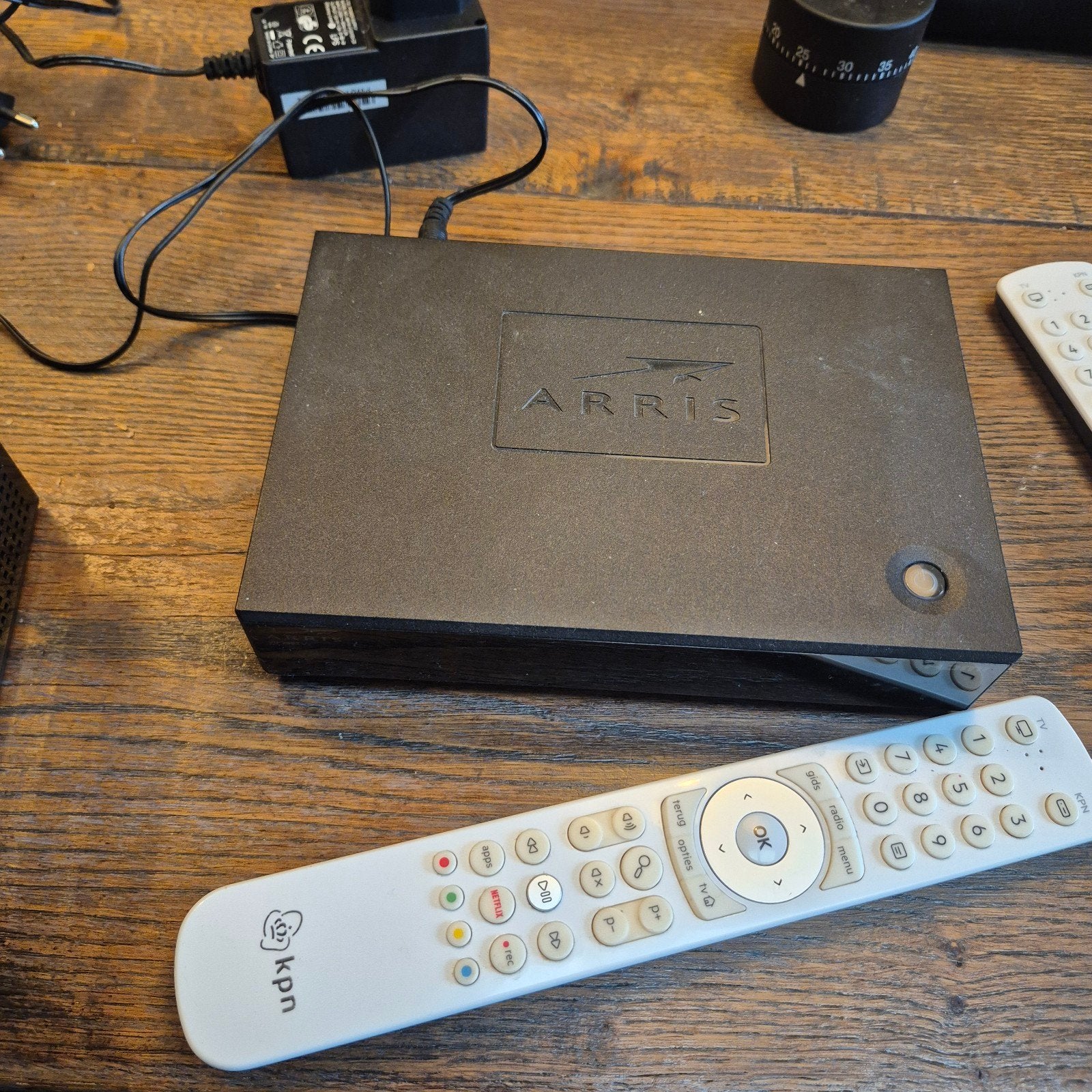 Arris VIP2952 V2 Decoder met afstandsbediening, Ophalen of Verzenden