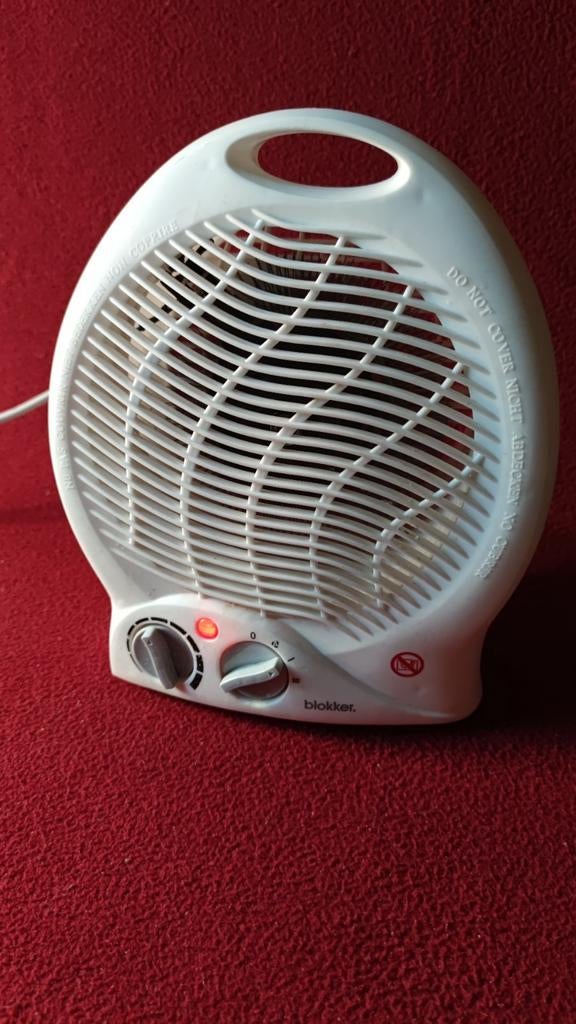Ventilator en kachel voor op de camping of thuis - 3 standen, Huis en Inrichting, Kachels, Ophalen of Verzenden, Zo goed als nieuw