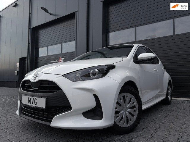 Toyota Yaris 1.0 VVT-i Comfort|Carplay|Camera|Dealer onderho, Auto's, Voorwielaandrijving, Gebruikt, Wit, Bedrijf