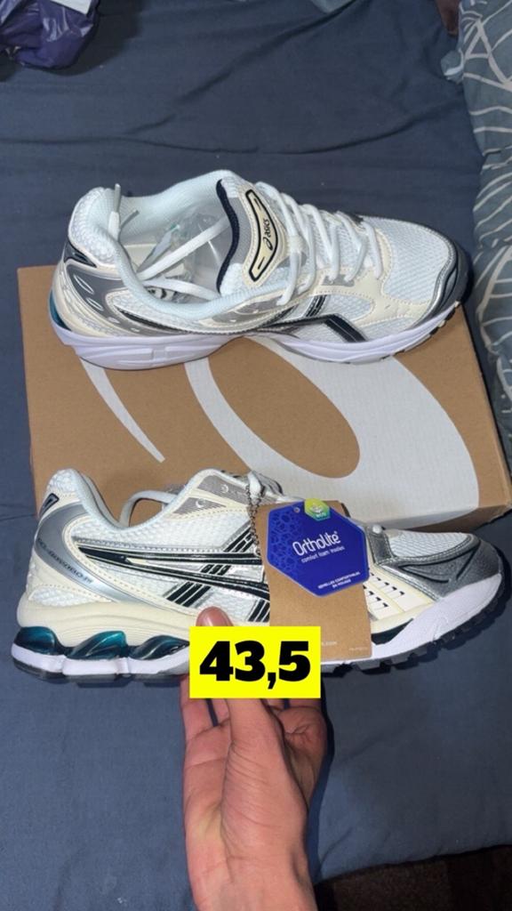 Asics kayano 14 maat 43, Ophalen of Verzenden, Zo goed als nieuw