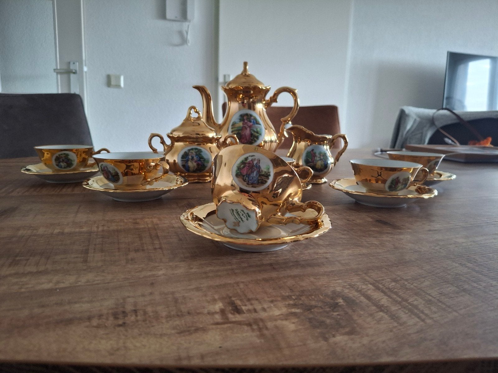 te koop Bavaria Waldershof 22 Karaat Goud Thee/Koffieservies, Antiek en Kunst, Ophalen